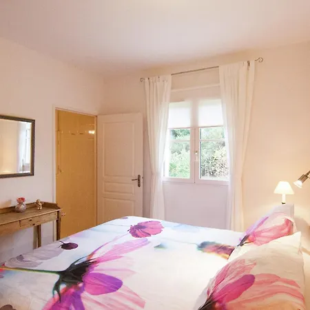 Villa In Rouzede With Private Heated Pool, Cleaning Included Villa *